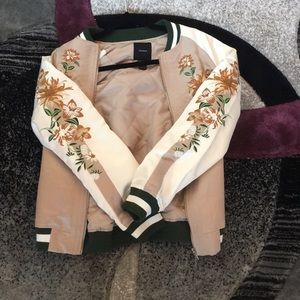 Bomber jacket